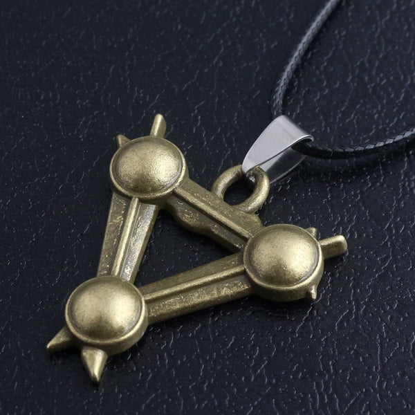 The End Times Vermintide Triangle Logo Necklace Woman Man Metal Badge Pendant Chain Cosplay Jewelry Accessory Gift