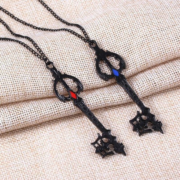 Game Kingdom Hearts Necklace Forgotten Blade Red and Blue Core Metal Pendant Men and Women Cosplay Collection Gift