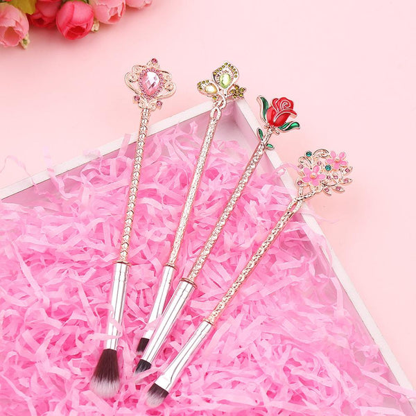4PCS Makeup Brush Set Beauty oh And Beast Rose Makeup Brushes Set Portable Convenient Eye Shadow Blush Brush for Friends Family