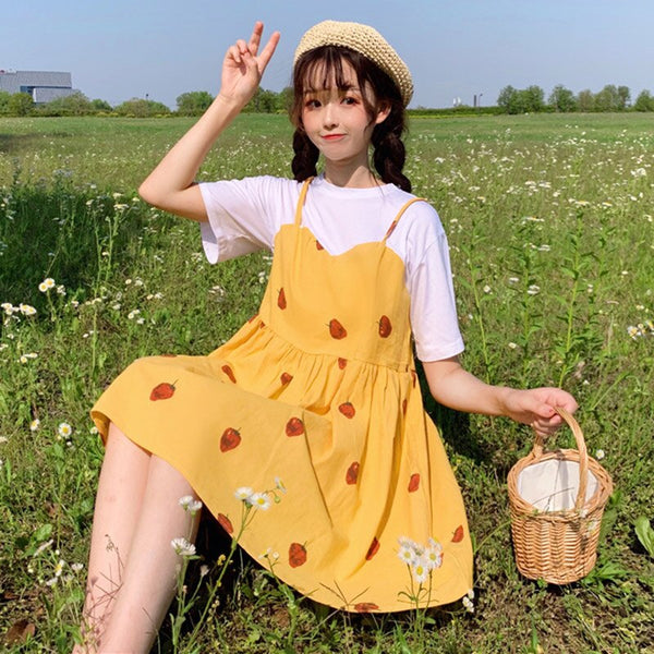 Sommer Koreanischer Stil Minikleider Damen Kawaii Strawberry Print Kurzarm Patch One Pieces Gelbes Lolita Kleid für Mädchen 2021