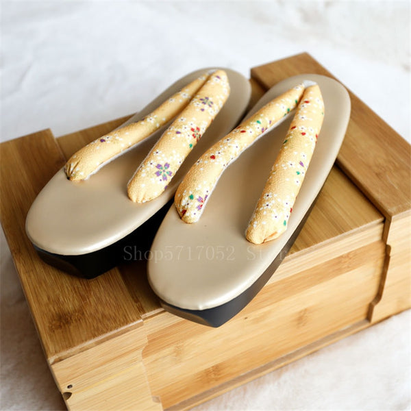 Japanische Frau Schuhe Traditioneller Kimono Geta Geta Clogs Sakura Girl Flip Flops Geisha Kostüm Hausschuhe Anime Cosplay Outdoor